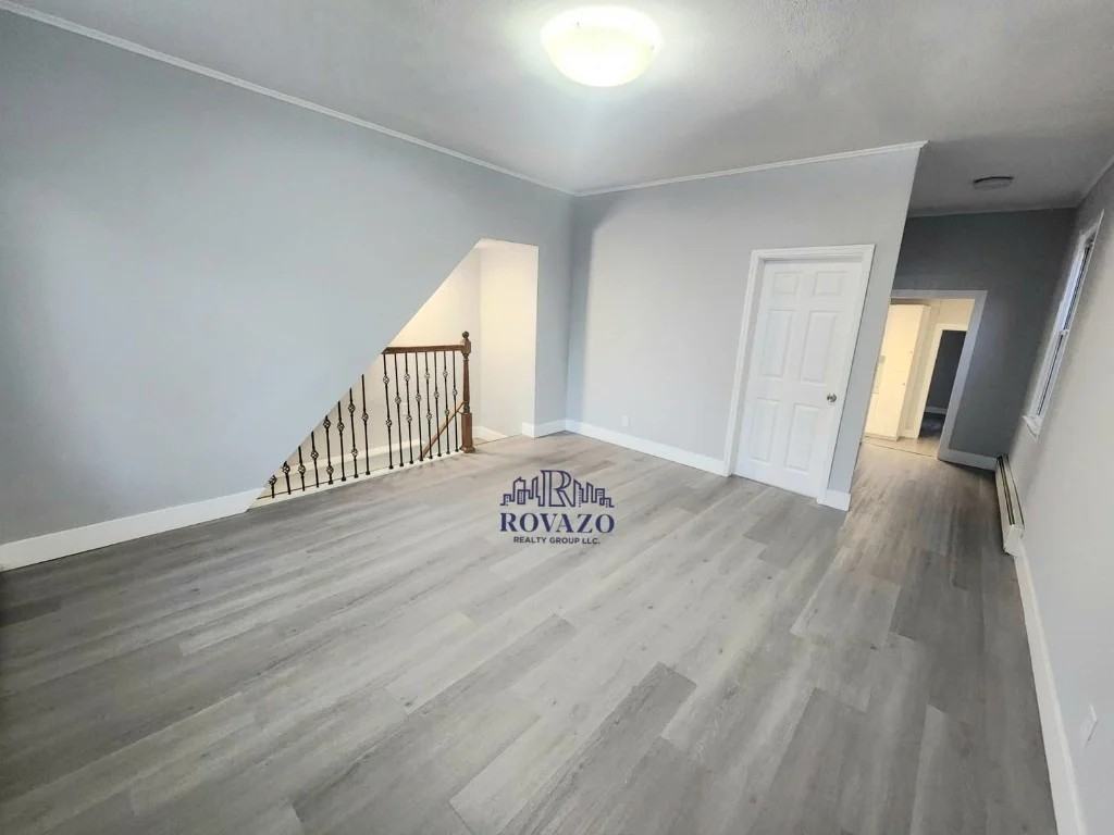 188 Ridge Street #1R - Photo 6 of 10