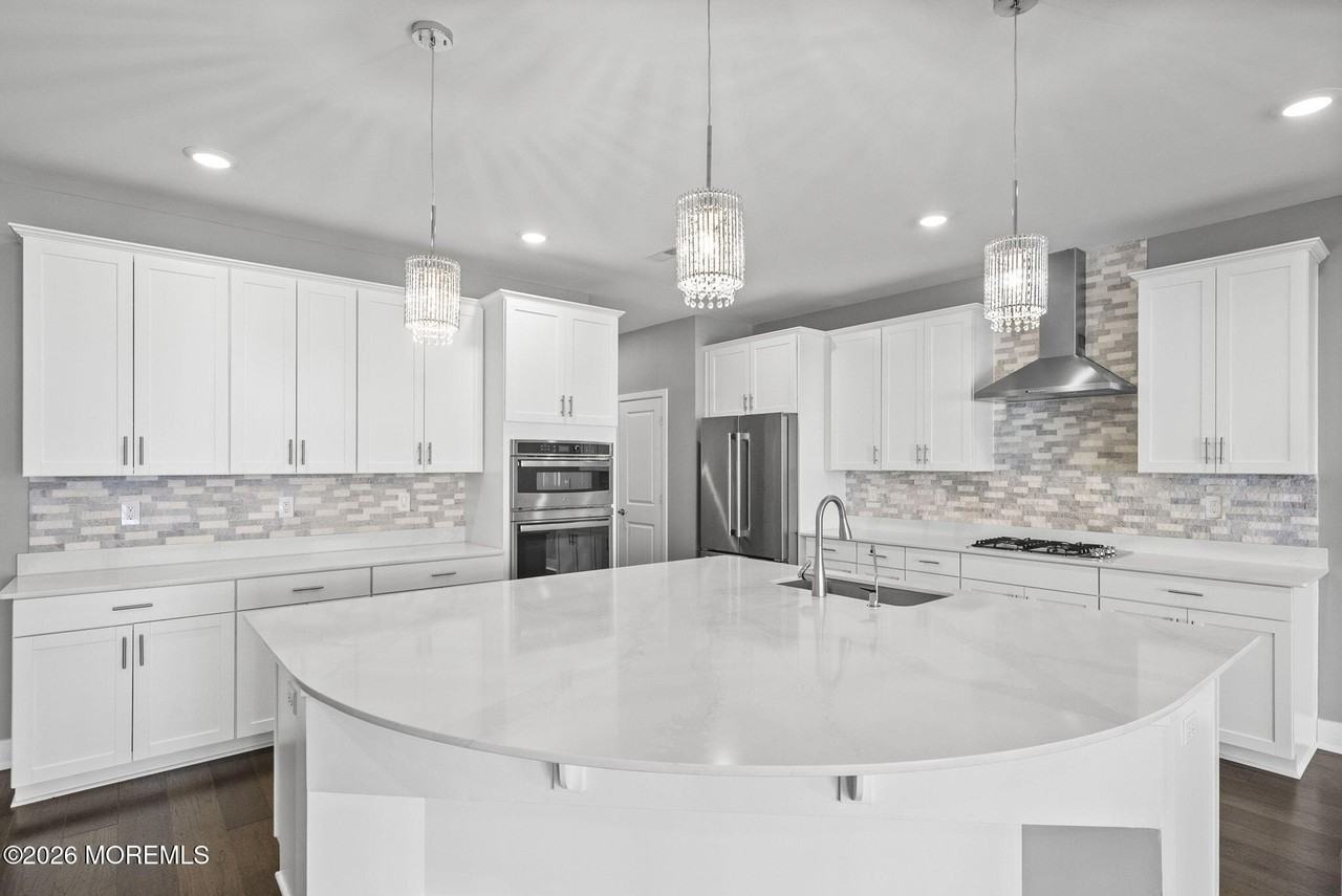 1003 Navigator Ave - Photo 6 of 37