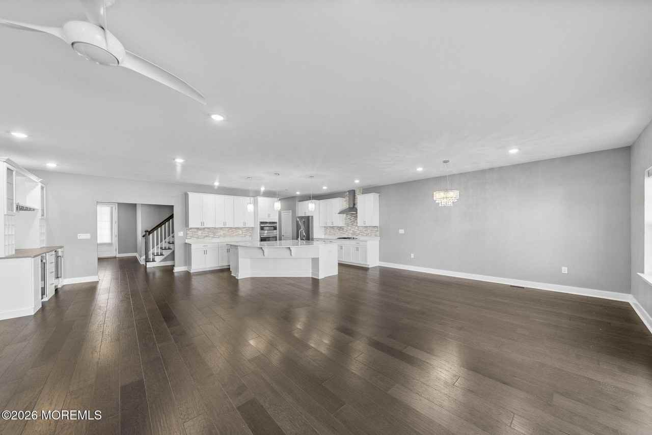 1003 Navigator Ave - Photo 7 of 37