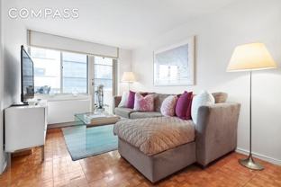 50 Lexington Ave #15D - Photo 1 of 1