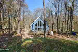 featured image of 1121 Cobblewood Rd