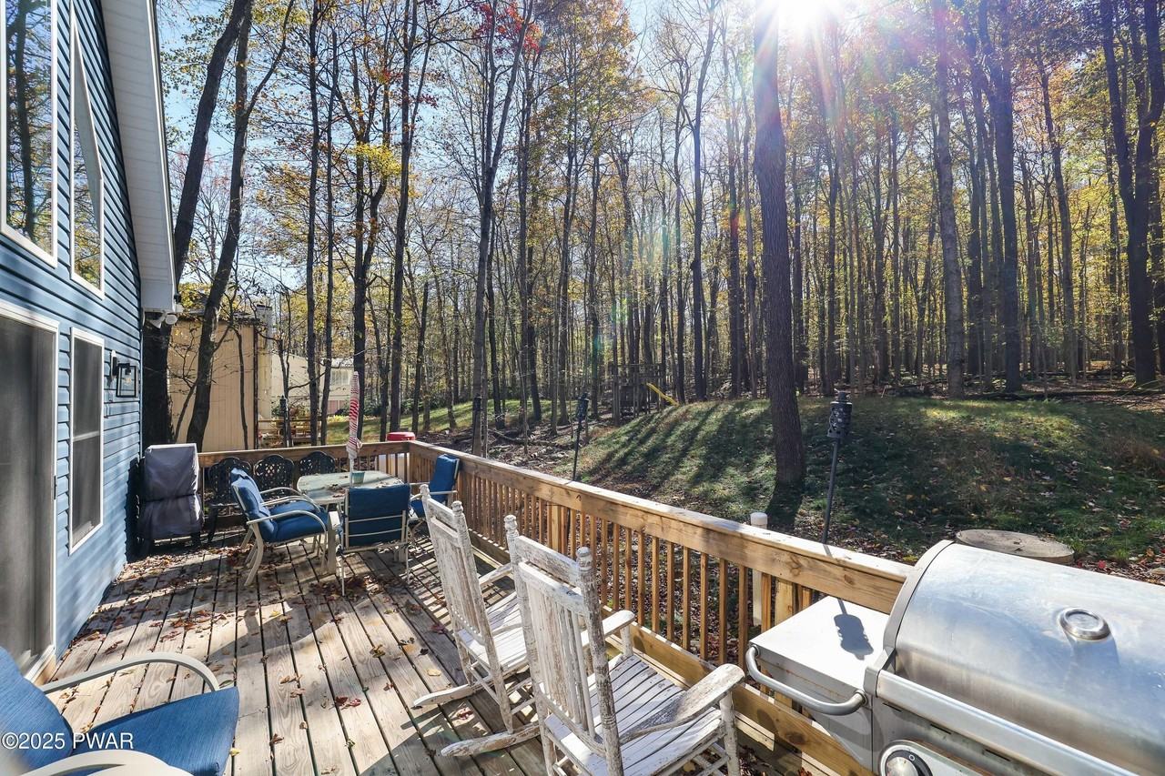 1121 Cobblewood Rd - Photo 2 of 37