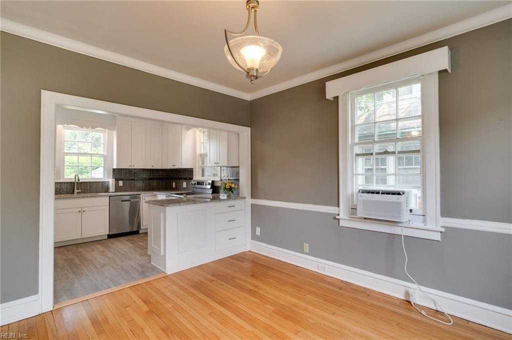 6901 Huntington Ave - Photo 6 of 21