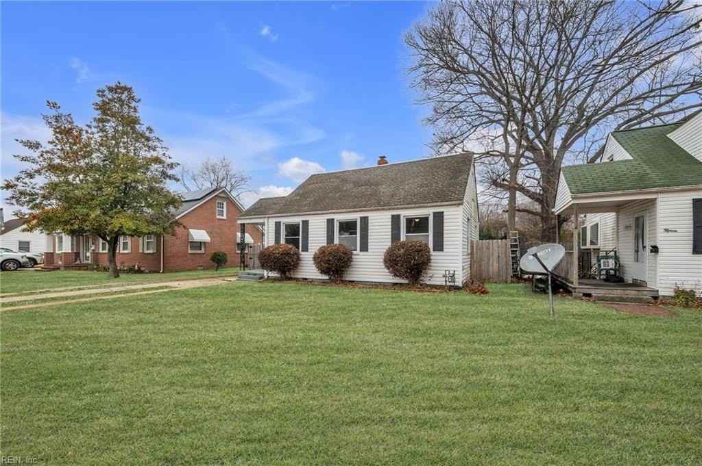 13 E Lamington Rd - Photo 2 of 14