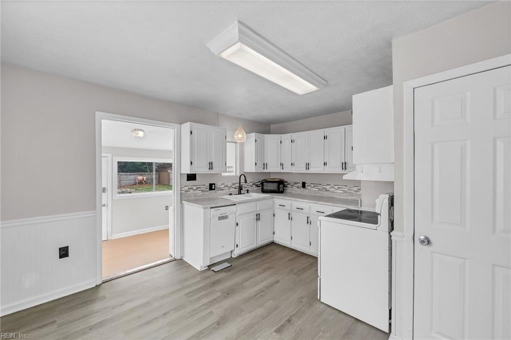 13 E Lamington Rd - Photo 6 of 14