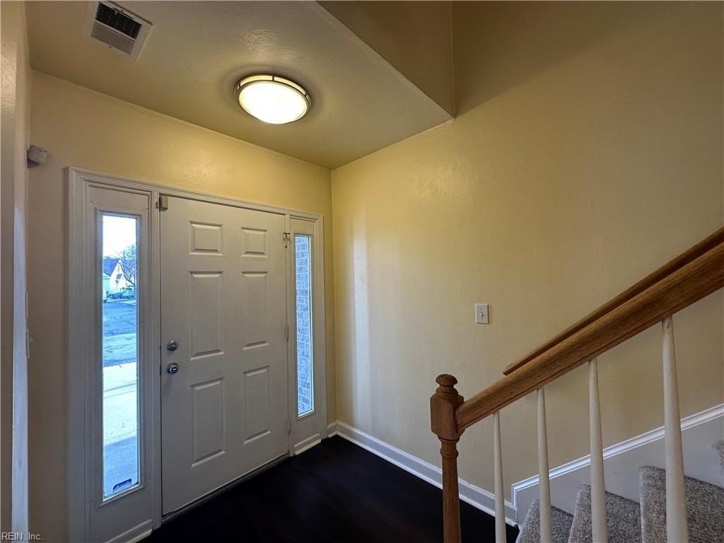 5244 Pirata Pl - Photo 2 of 32