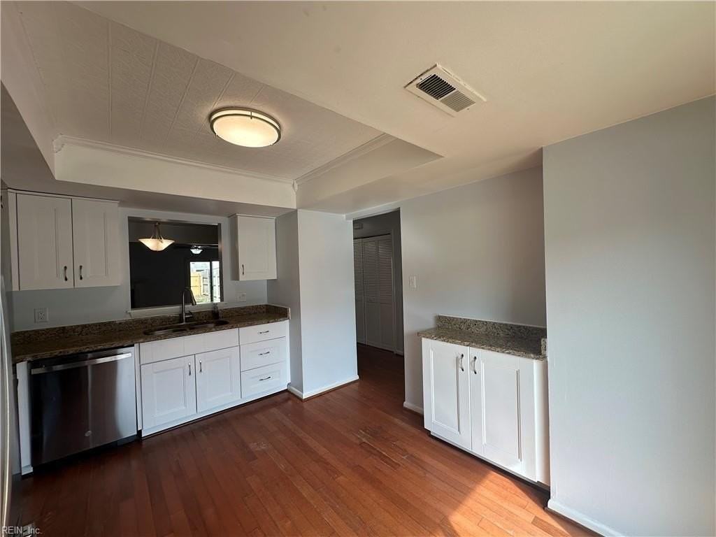 3781 Chimney Creek Dr - Photo 4 of 24