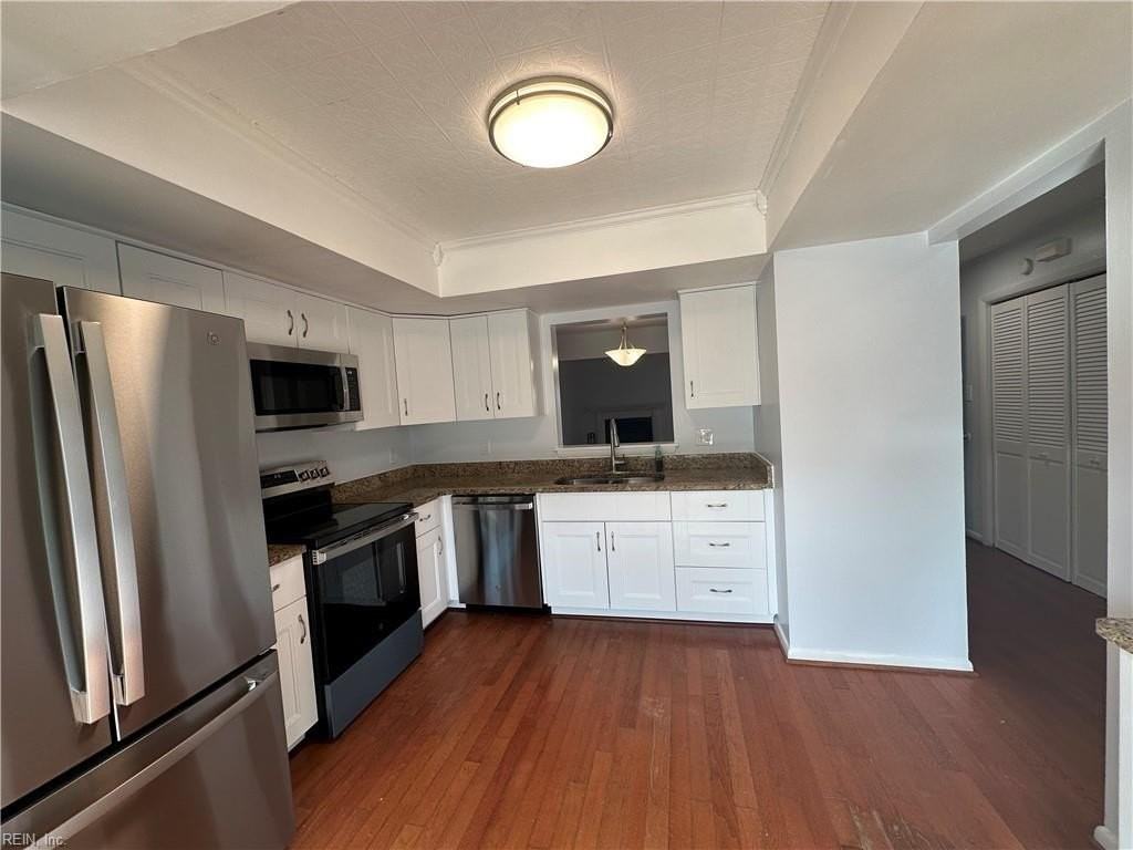 3781 Chimney Creek Dr - Photo 5 of 24