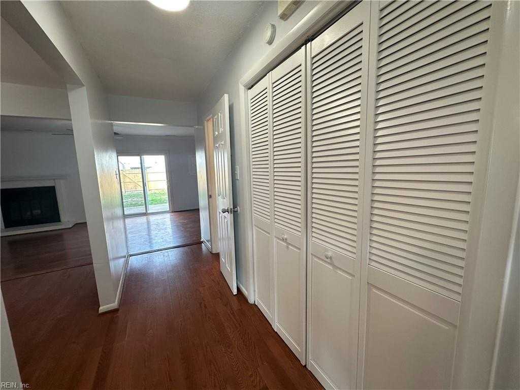 3781 Chimney Creek Dr - Photo 6 of 24