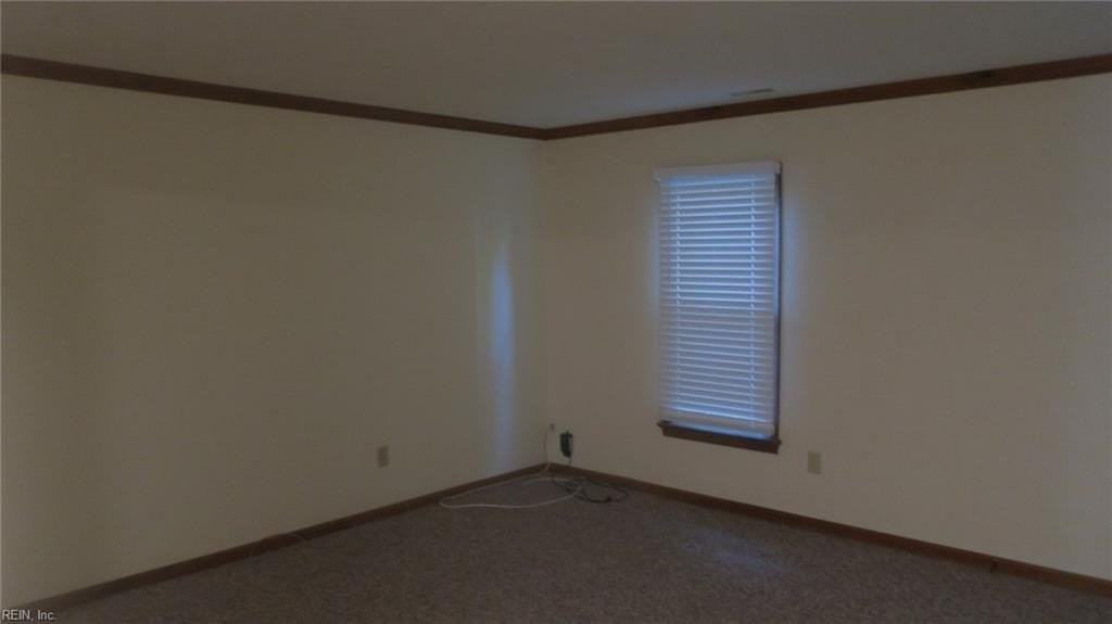 156 Sloane Pl - Photo 7 of 12