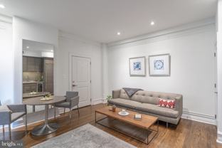 1801 16th St Nw Apt 303 - Photo 1 of 1