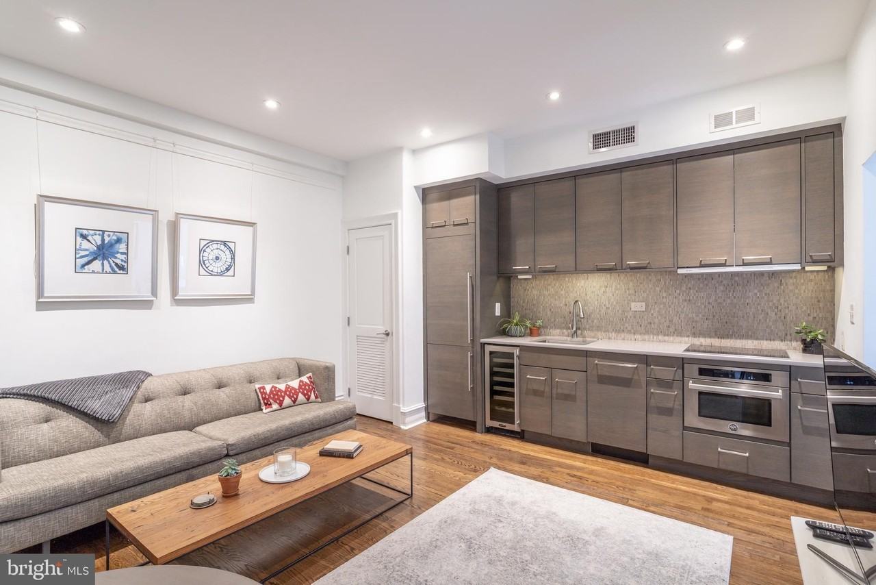 1801 16th St Nw Apt 303 - Photo 4 of 26