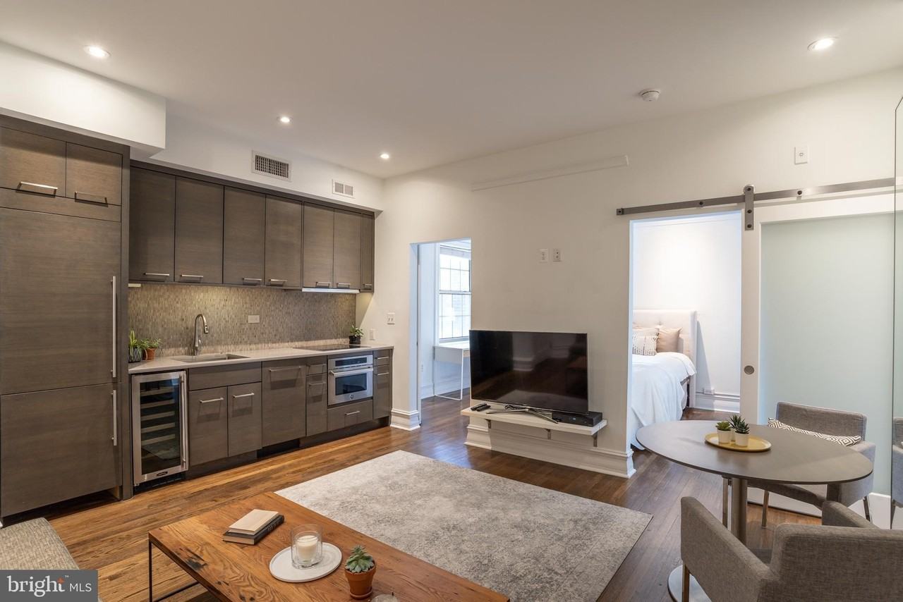 1801 16th St Nw Apt 303 - Photo 7 of 26