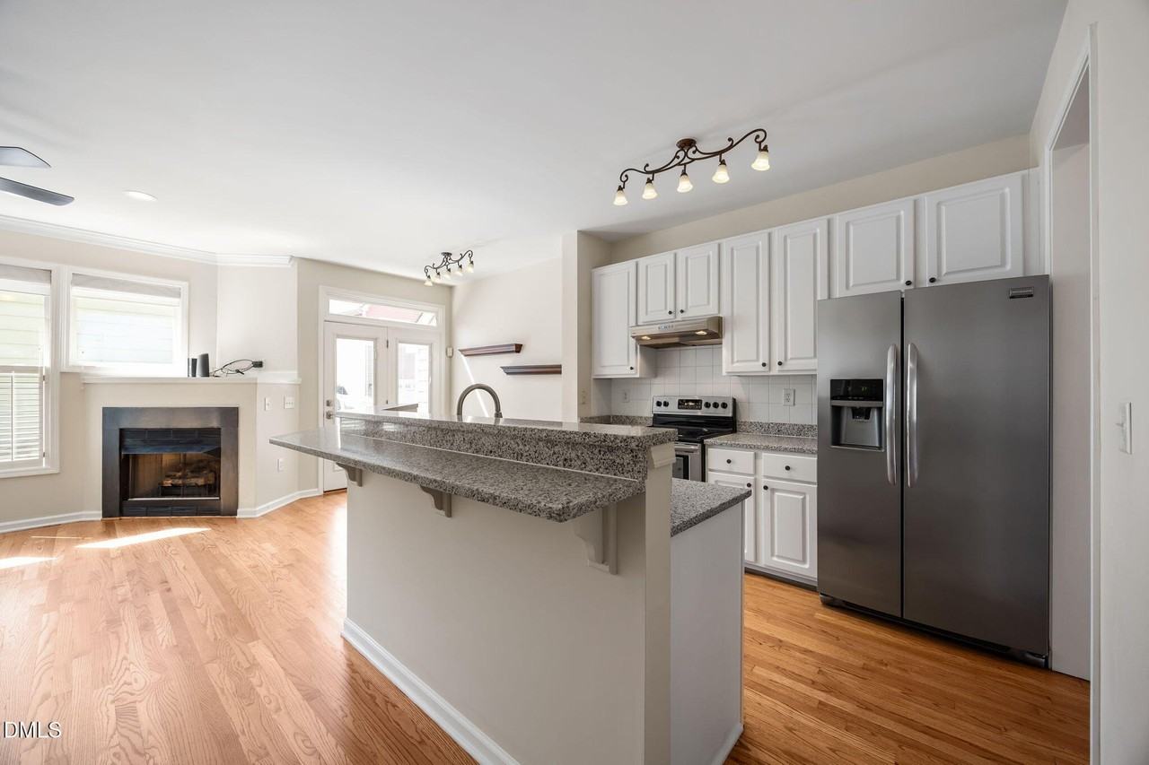 448 Heritage Village Ln - Photo 5 of 23