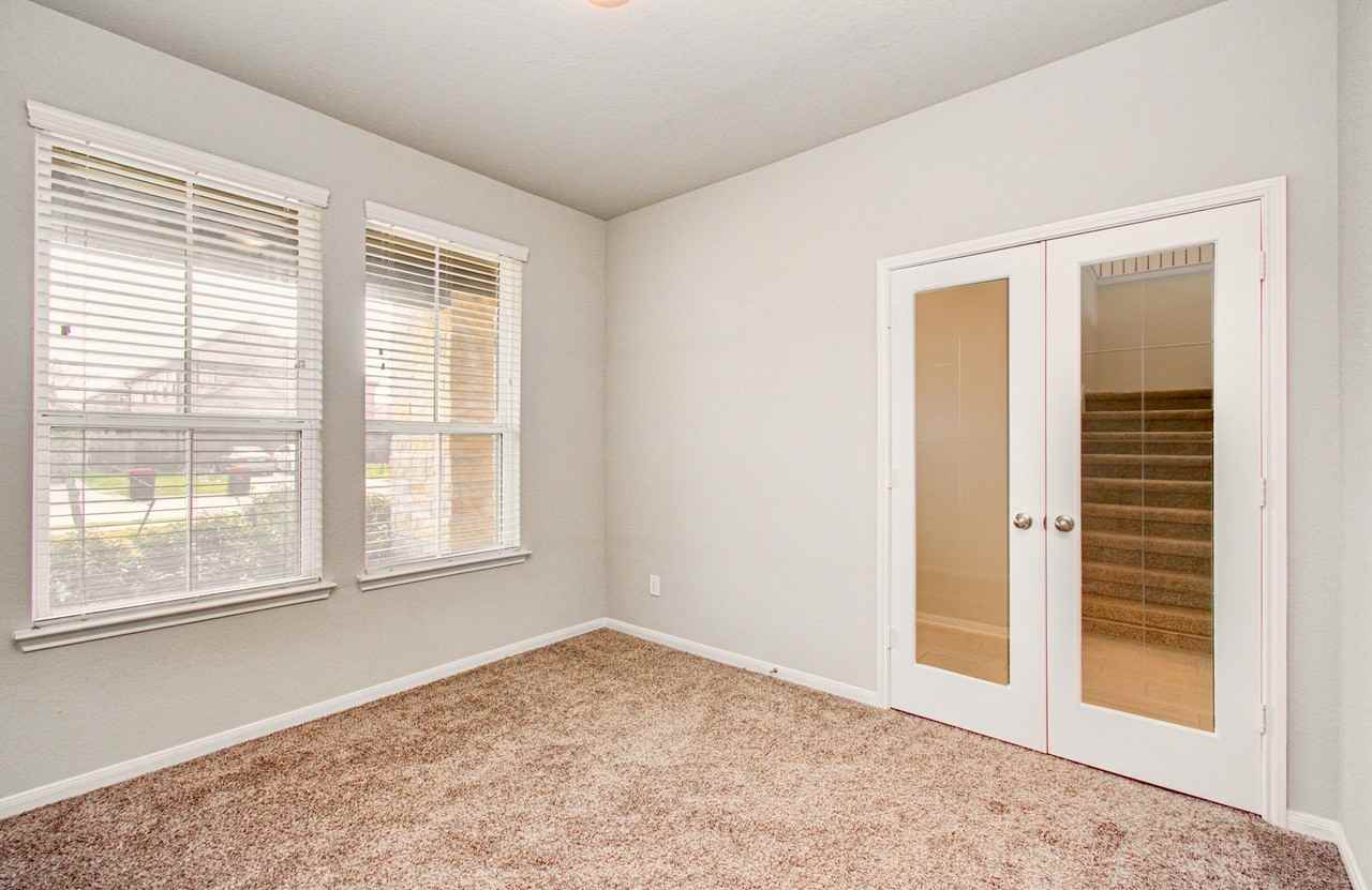 20722 Iron Timber Ln - Photo 4 of 50