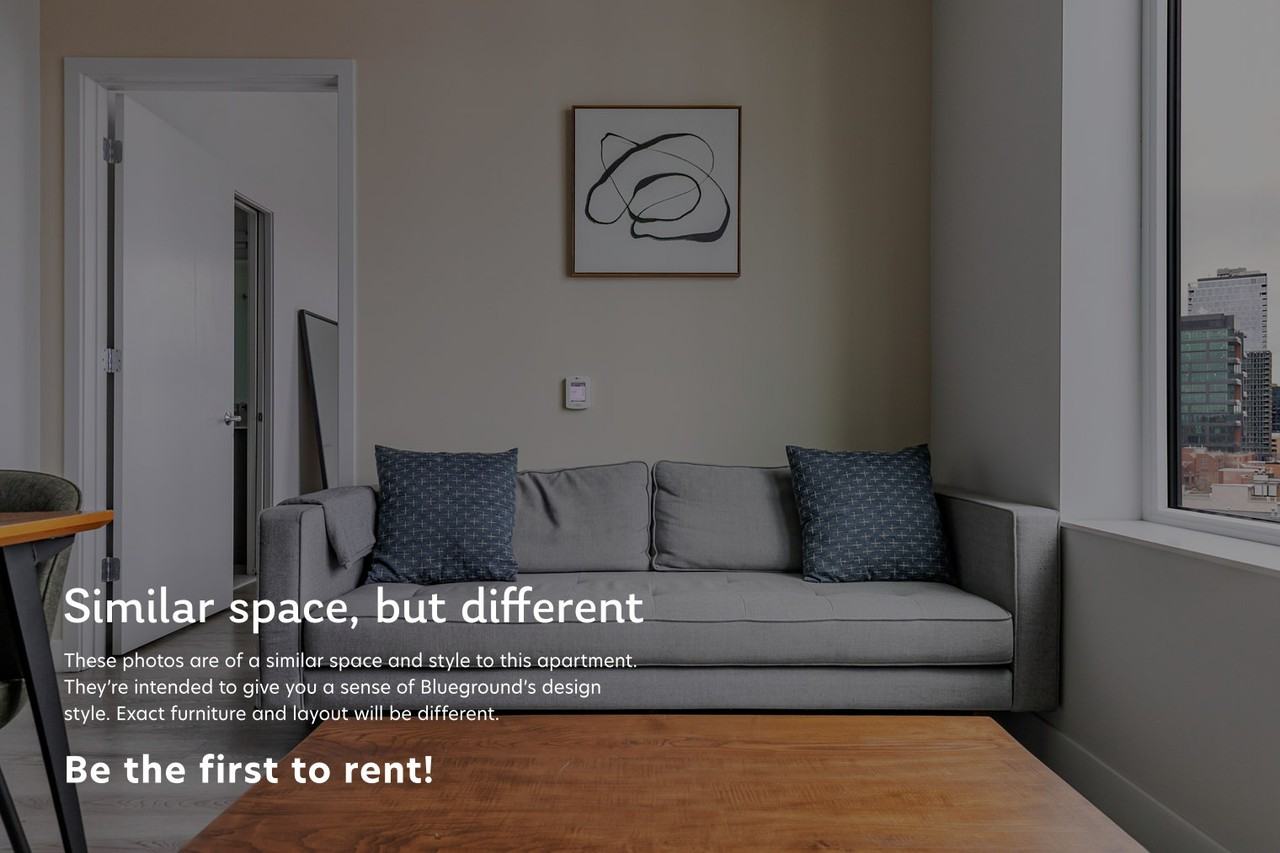 670 North May Street - Photo 3 of 25