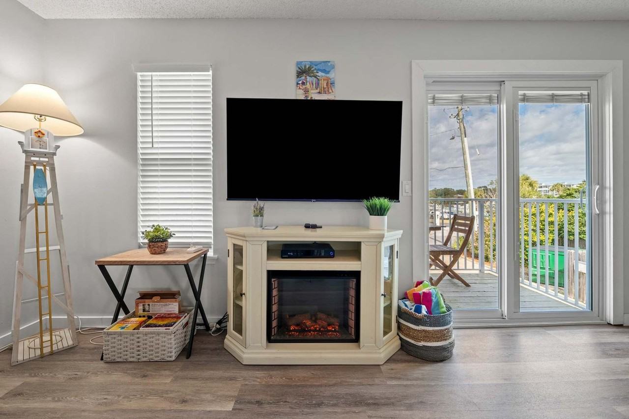 22 Moreno Point Rd #1285920P - Photo 5 of 46