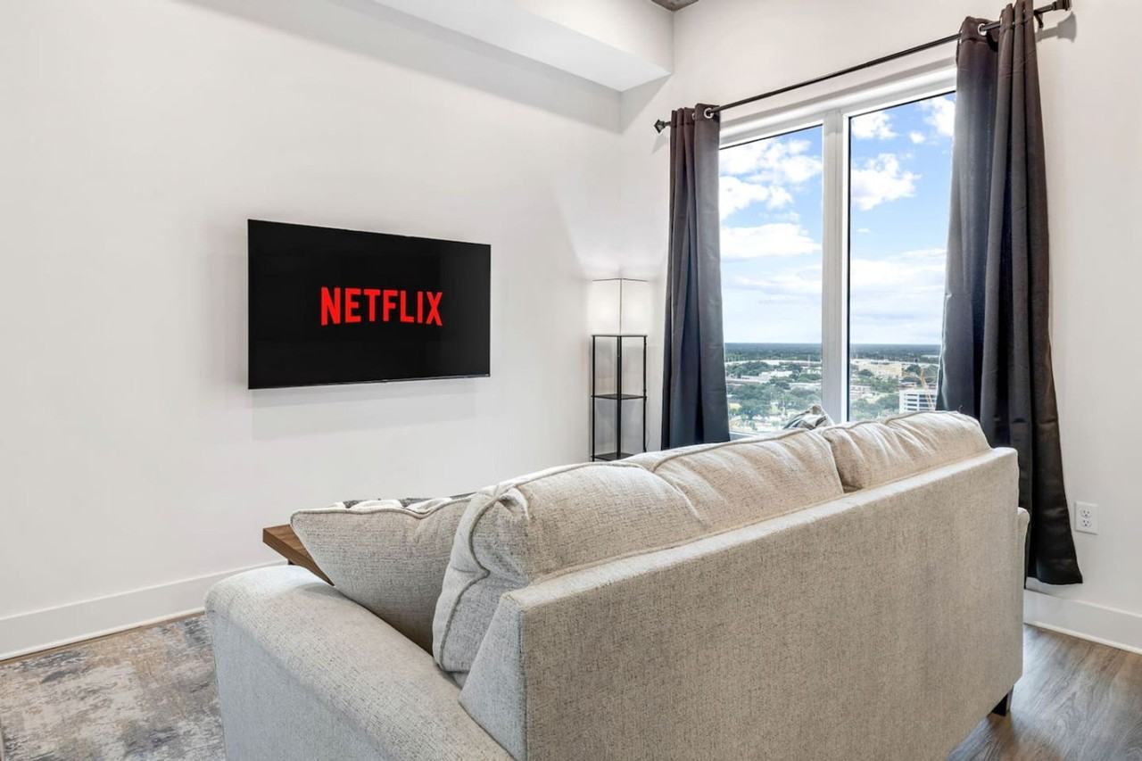 617 North 12th Street - Photo 3 of 115