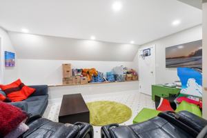 featured image of 4444 Regency Pl