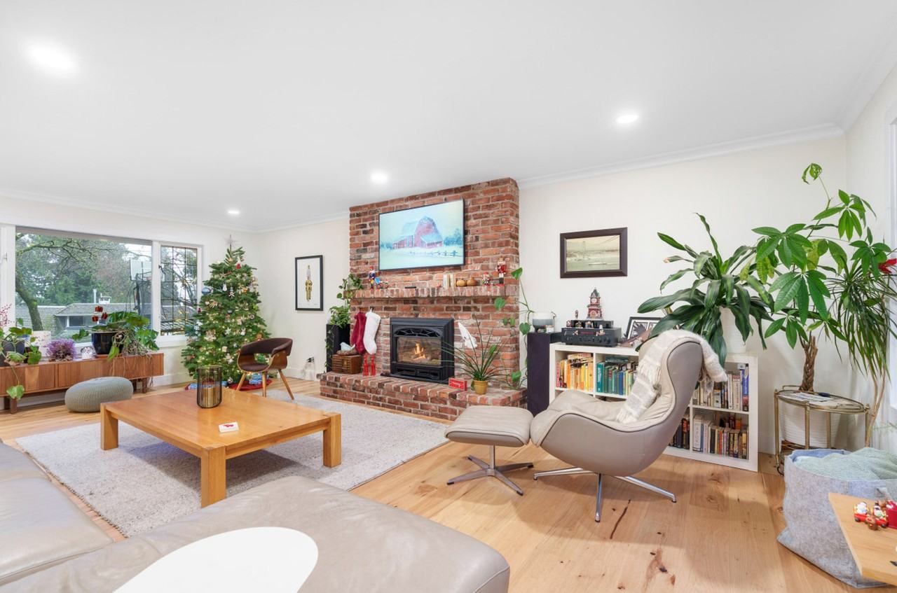 4444 Regency Pl #1494900P - Photo 3 of 50