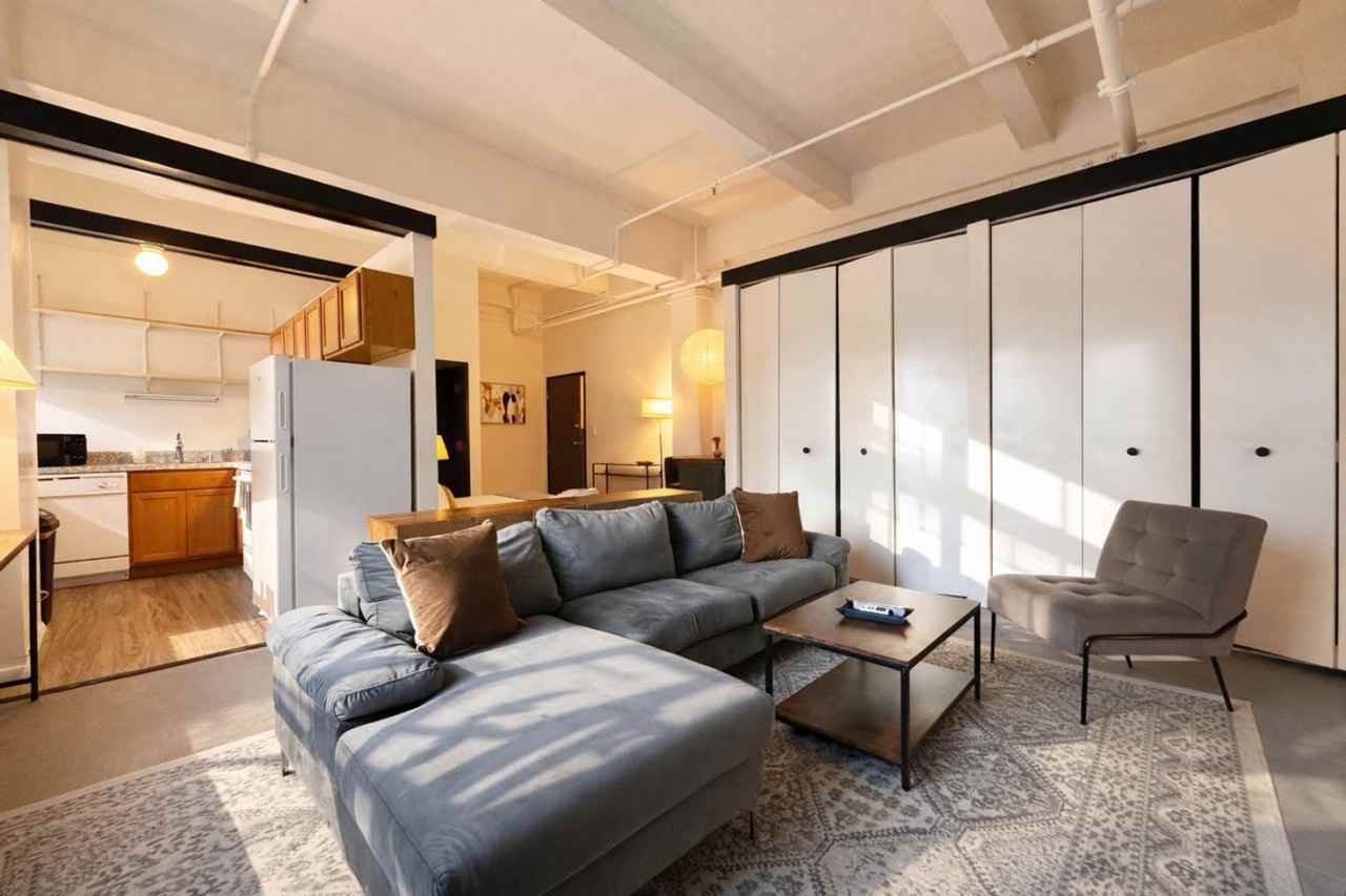 823 N 2nd St #1494910P - Photo 4 of 14