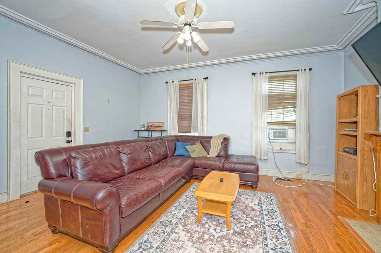 87 Madison Ave #1501086P - Photo 3 of 20