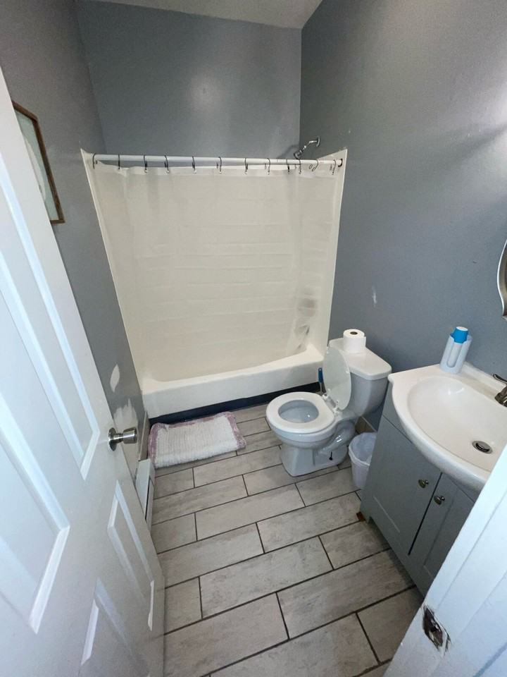 66 Westerlo St #1501079P - Photo 7 of 37