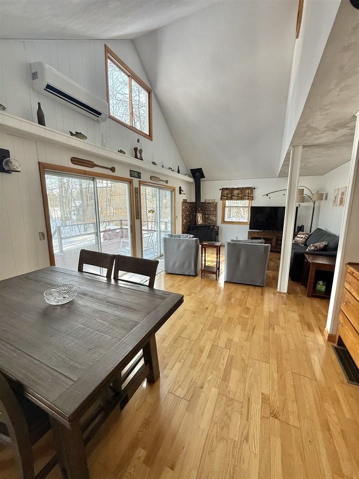 35 Babes Ln #1498592P - Photo 2 of 22