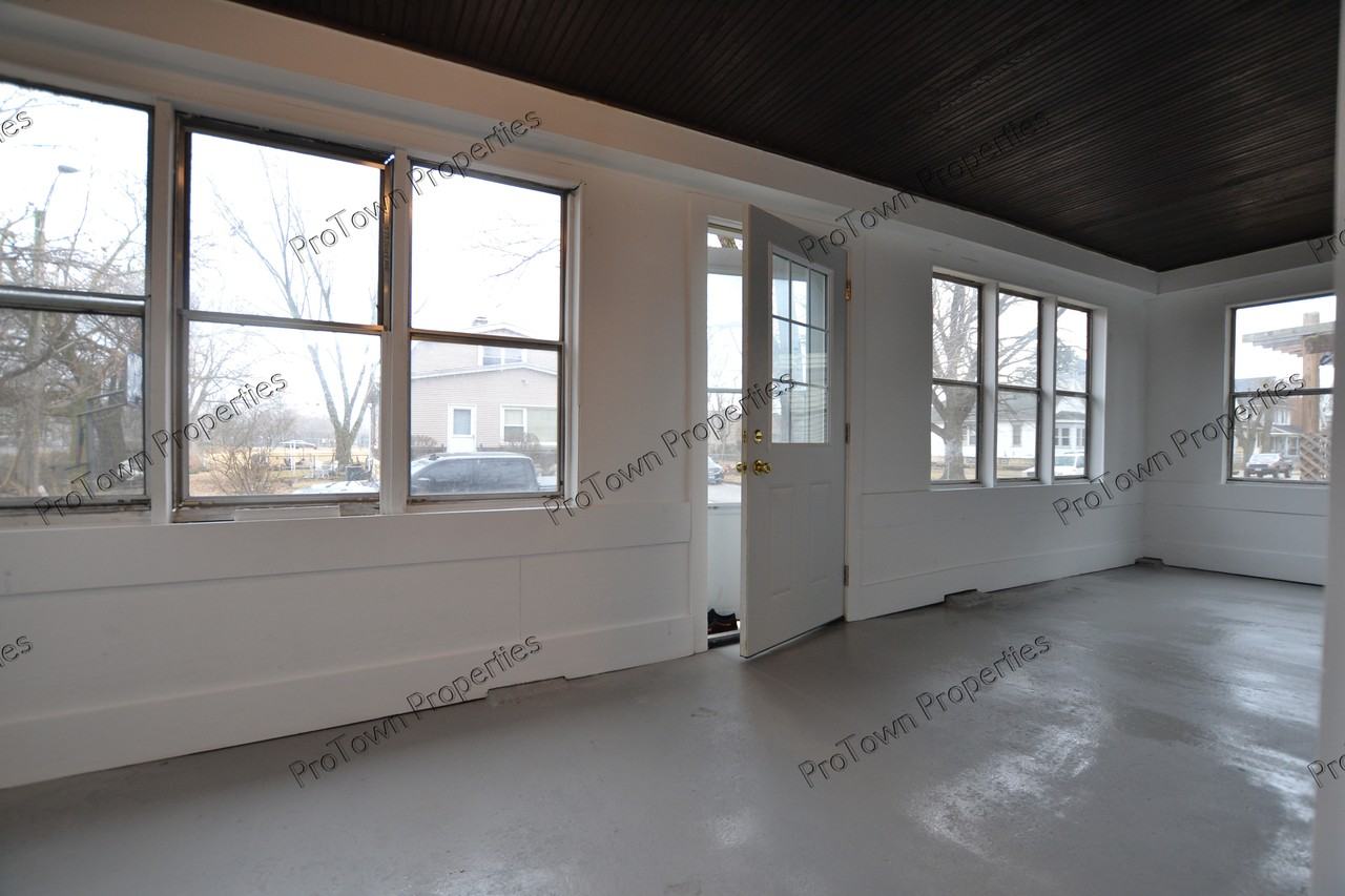 573 East Dover Street - Photo 5 of 9