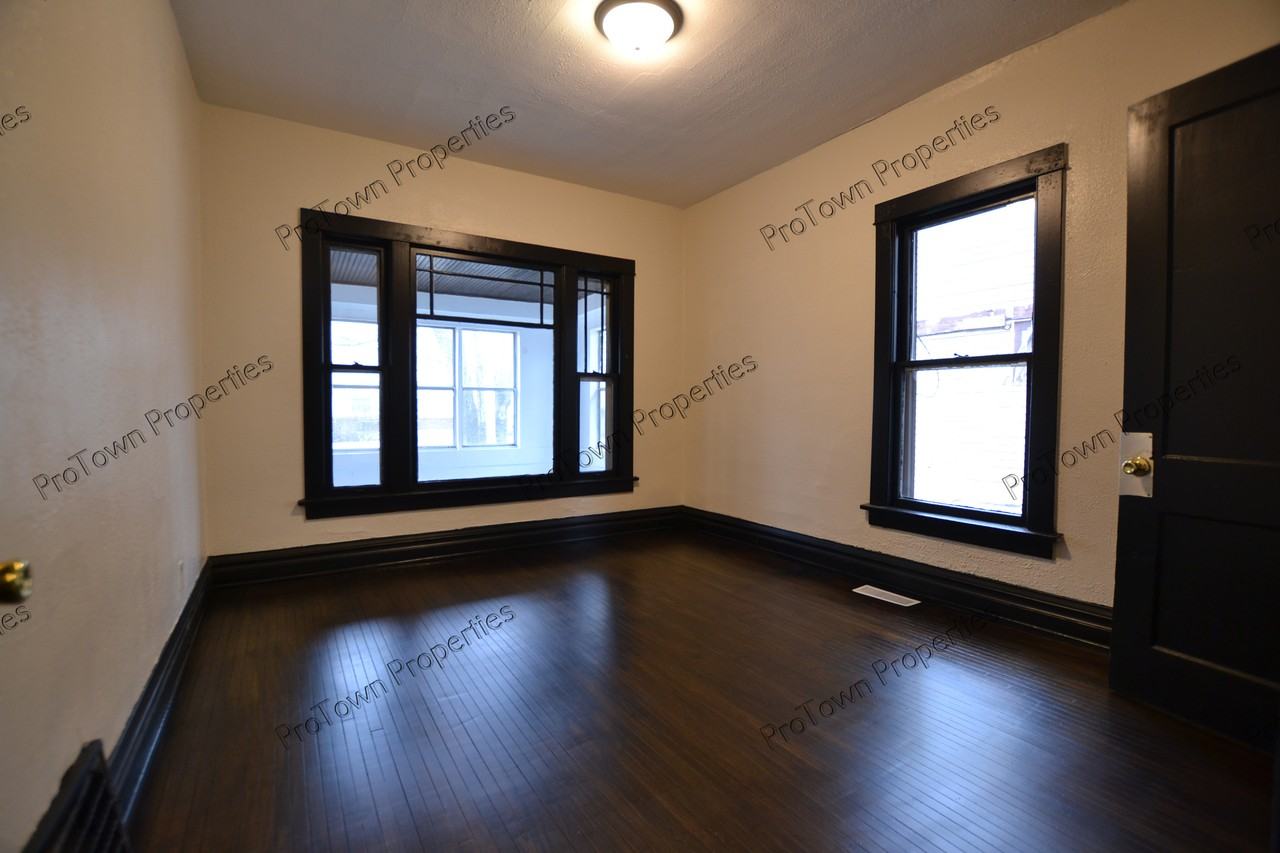 573 East Dover Street - Photo 7 of 9