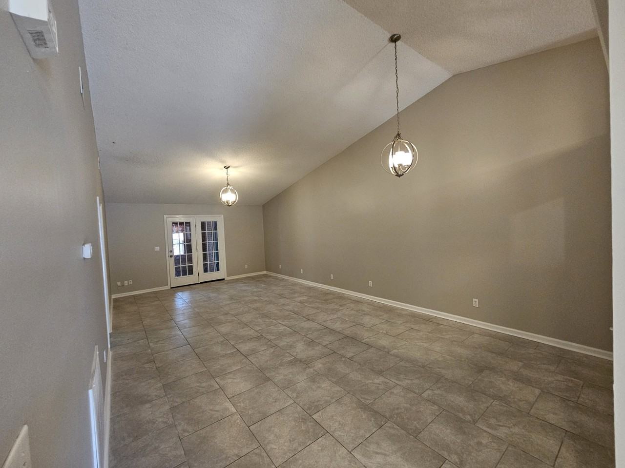 189 E Lakemont DrUnit A #A - Photo 2 of 14