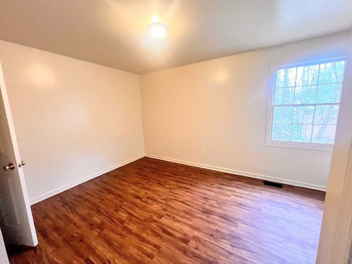 4206 Brandywine Drive - Photo 5 of 8