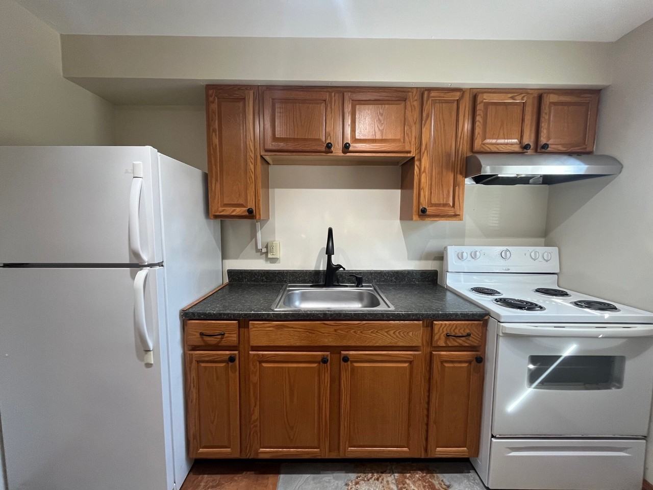 140 Lacrosse St #C4 - Photo 3 of 19