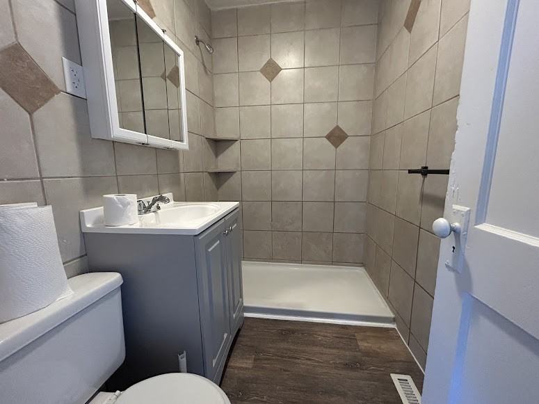 203 South Hardy Avenue - Photo 7 of 18