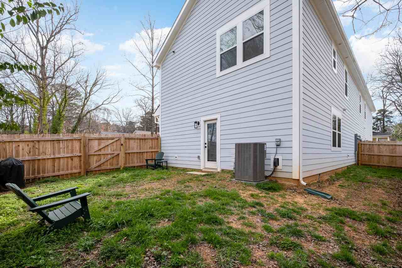 2703 Wells St #1 - Photo 7 of 27