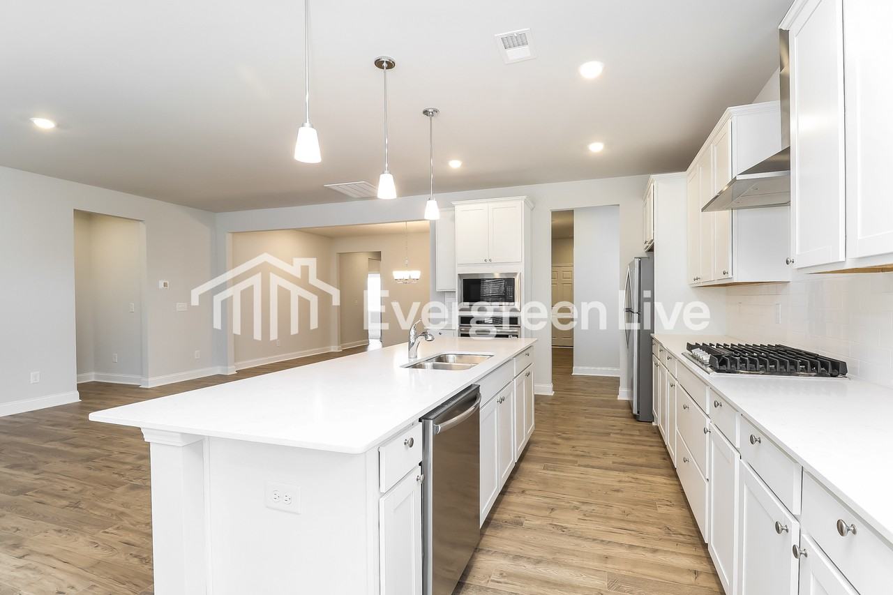 1024 Rosefield Ct - Photo 4 of 15