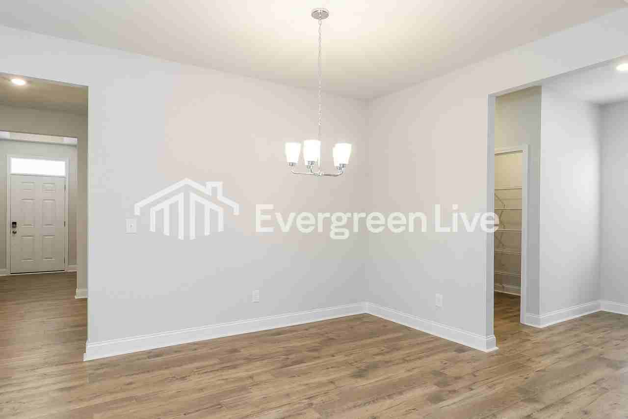 1024 Rosefield Ct - Photo 5 of 15