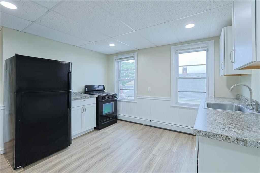 156 Urban Ave ##3 - Photo 3 of 14