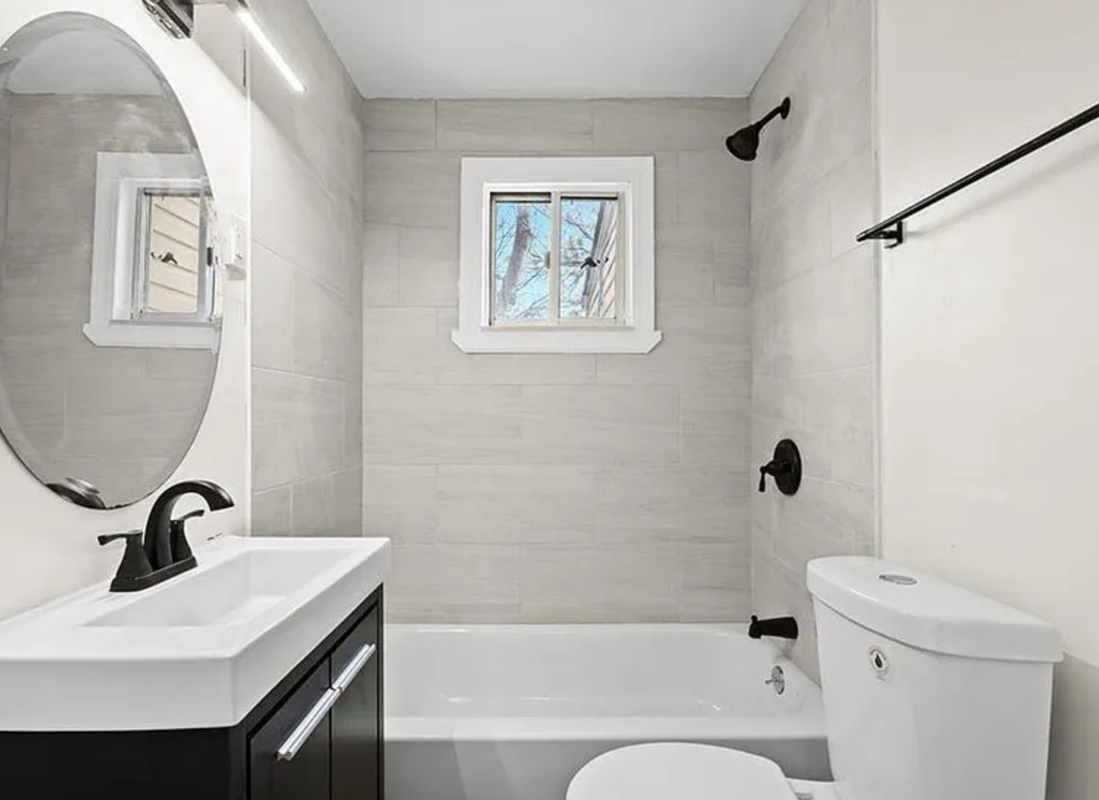 24266 Eureka Ave - Photo 3 of 9