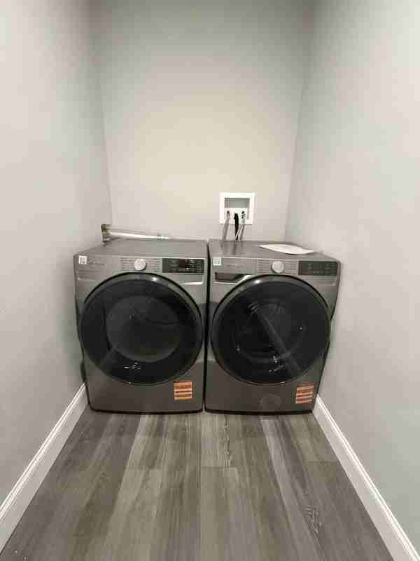 130 Cascade Ave Se - Photo 4 of 18