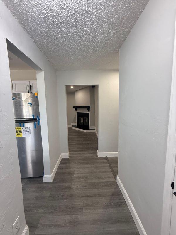 130 Cascade Ave Se - Photo 7 of 18