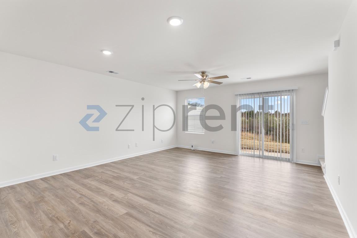 1926 Tranquility Cir #D - Photo 2 of 31