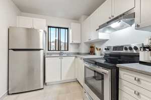 featured image of 2710 Saratoga Pl