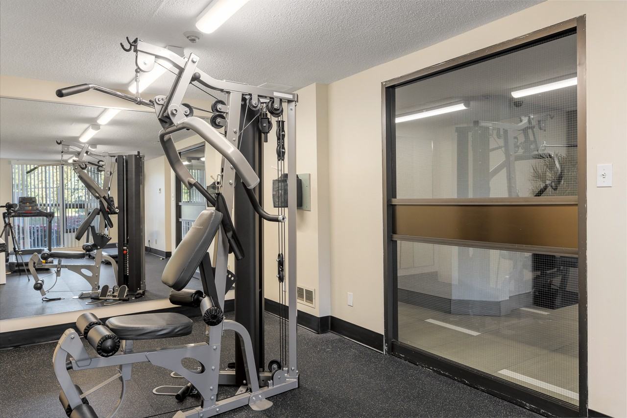 The Ascot - Photo 6 of 11