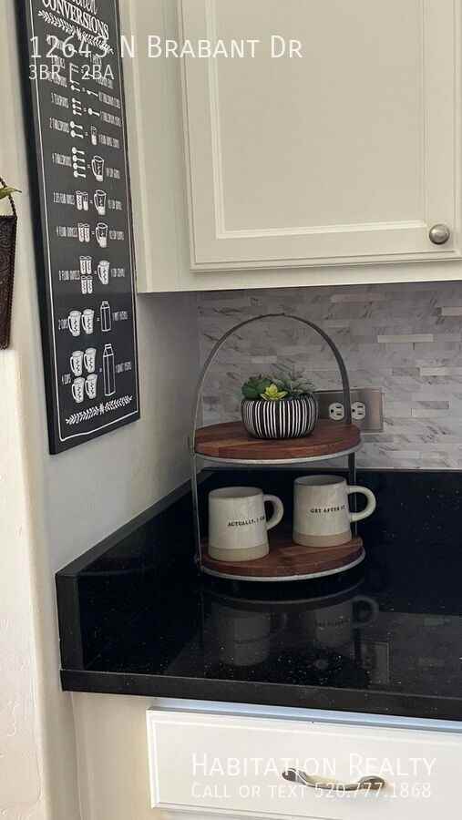 12643 N Brabant Dr - Photo 7 of 19