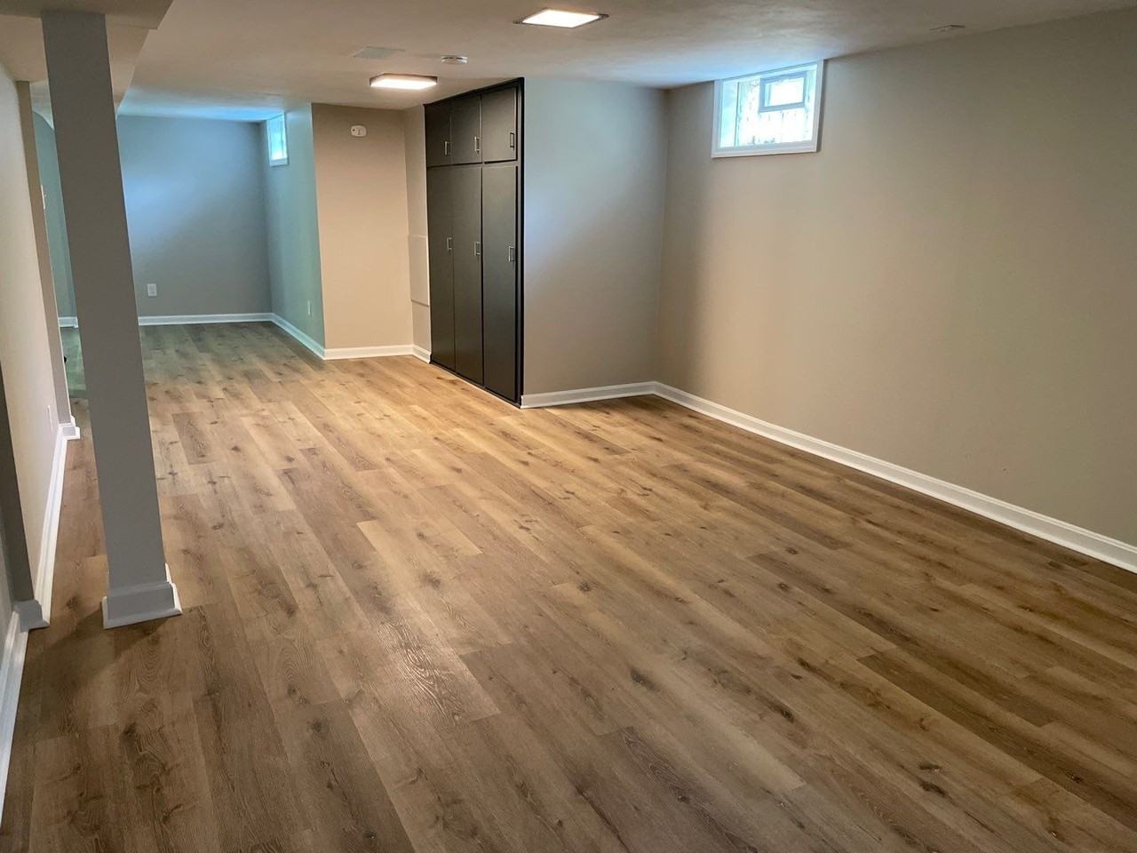 1066 Northview Dr - Photo 4 of 50