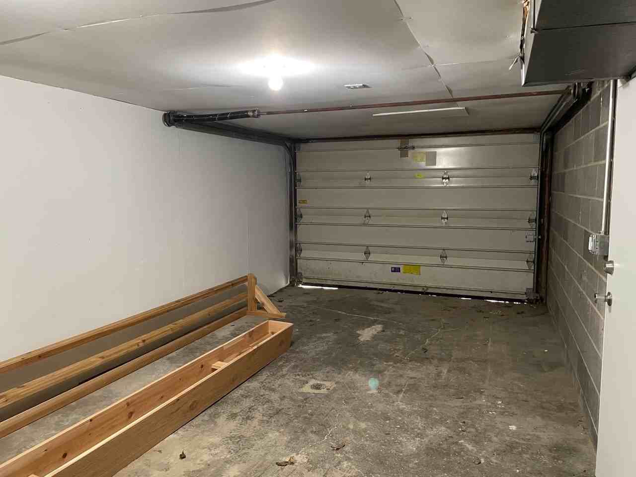 1066 Northview Dr - Photo 6 of 50