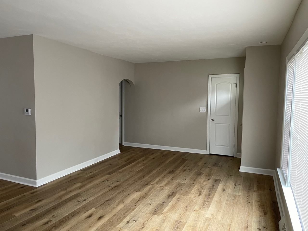 1066 Northview Dr - Photo 7 of 50