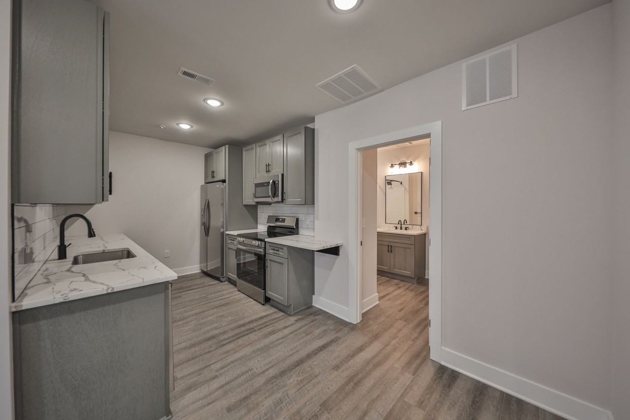 HH Bangor Block - Photo 7 of 50