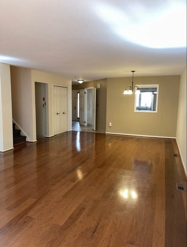 19 Hanover Ct - Photo 5 of 5